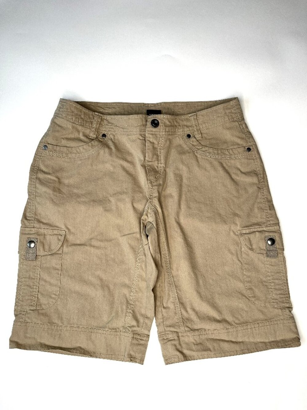 Kuhl Women’s Cargo Hiking Shorts Born In The Mountains Size 10 #108846 Tan